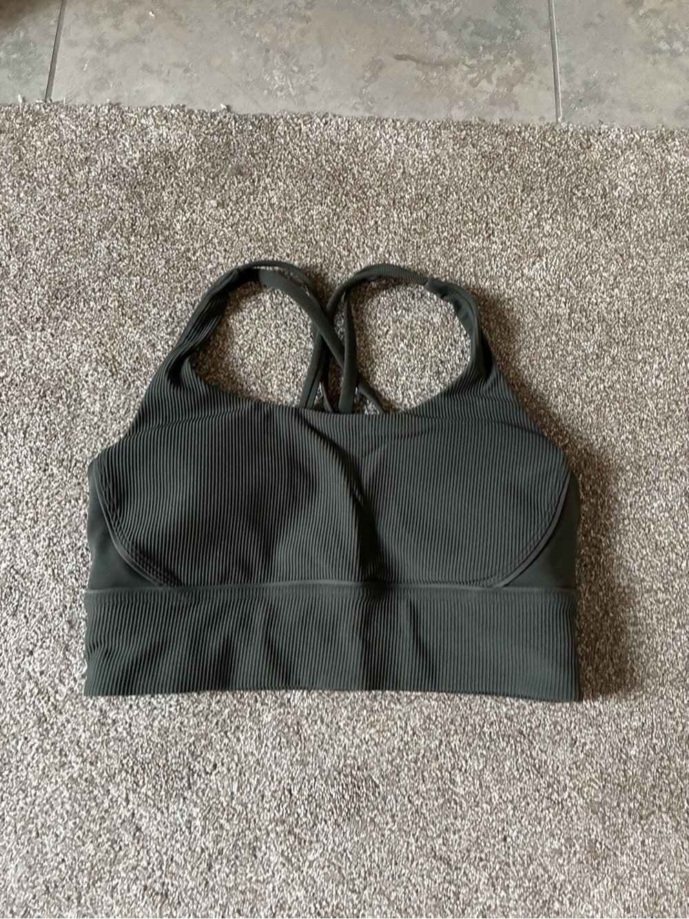 lululemon athletica Ribbed Support Sports Bra - Olive